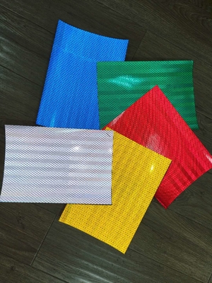 PMMA Acrylic Screen Printing Prismatic Reflective Sheeting Vinyl For Road Traffic Signs