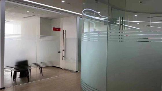 영구적인 탈착 가능 자체 접착식 프로스티드 창문 스티커 280g 무게, 사무실 장식용